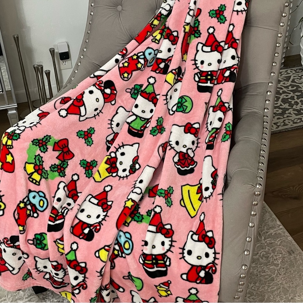 Hello Kitty Christmas Throw Blanket 47x64